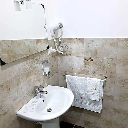 Perla Sicula 4*