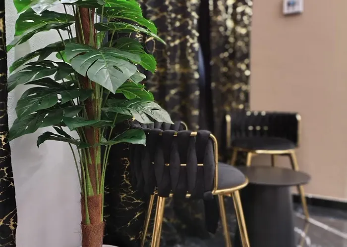 Oda ve Kahvaltı Perla Sicula 4*